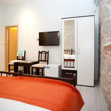 Apartment Galic *